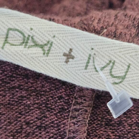 Cowl Neck Long Sleeve Dress with Pockets Size Medium - Picture 3 of 4